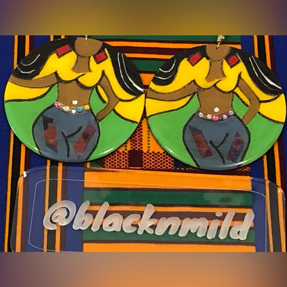 Hand Crafted Jewelry - Handmade Afrocentric 3D Earrings “Round Tha Way Girl”